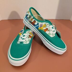 NWOT Vans X Sesame Street Green & White Checkerboard Pattern Shoes Size 1 (Kid)